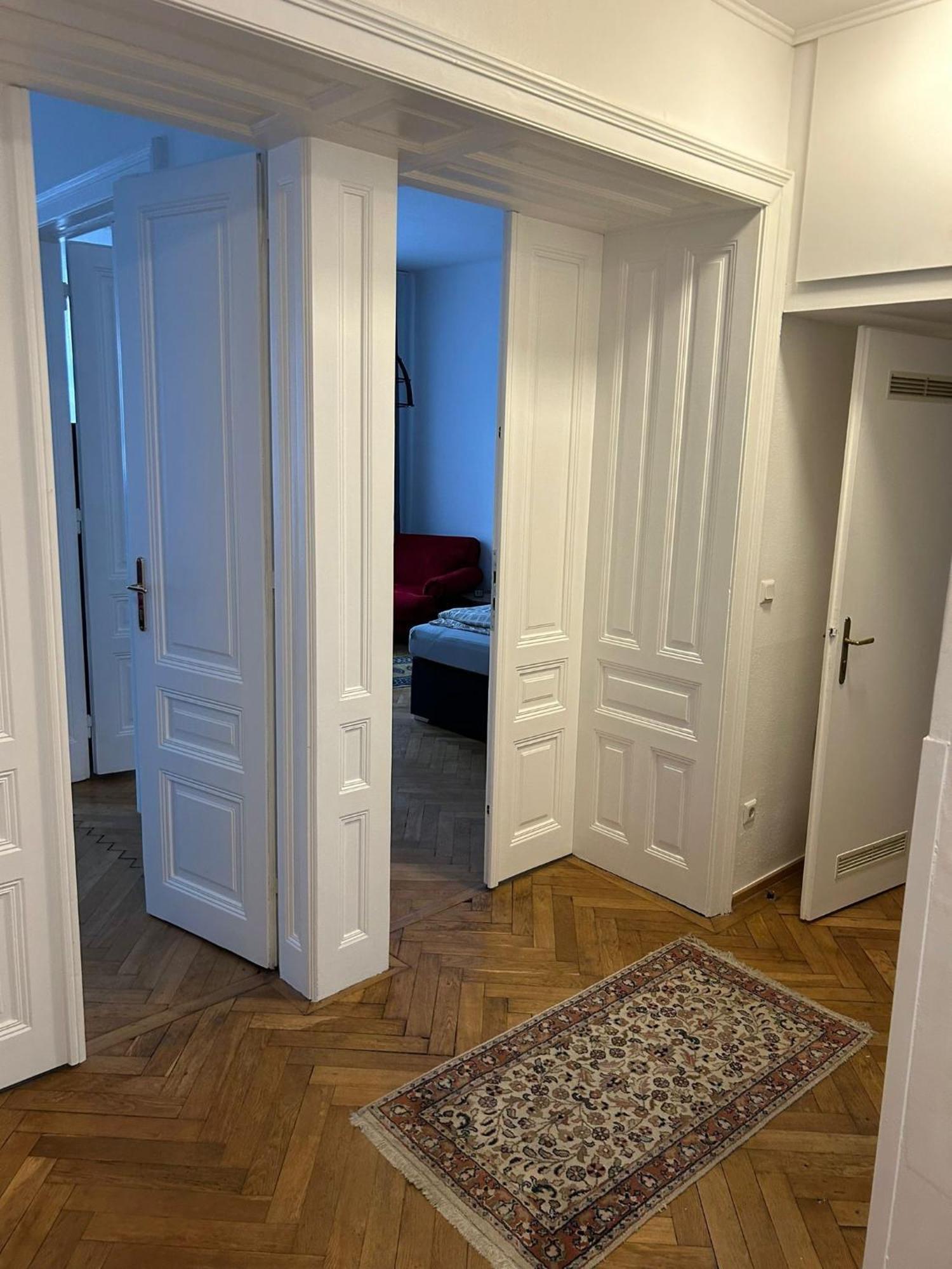Appartement Paky 00406 Vienne