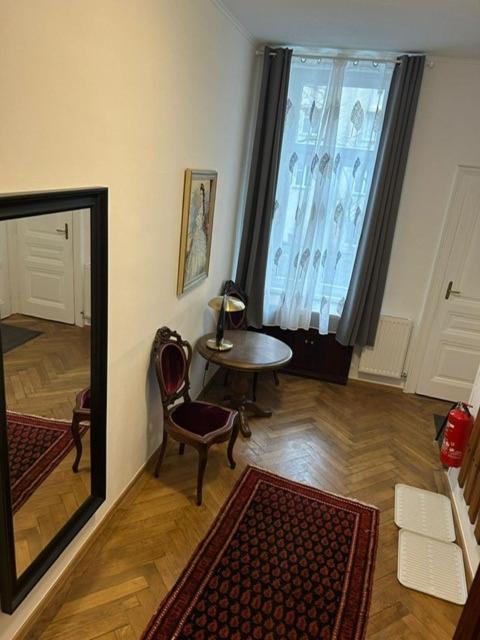 Paky 00406 Appartement Vienne